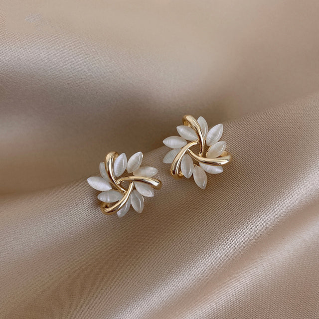 Circle Earrings with Opal Flowers in Gold
