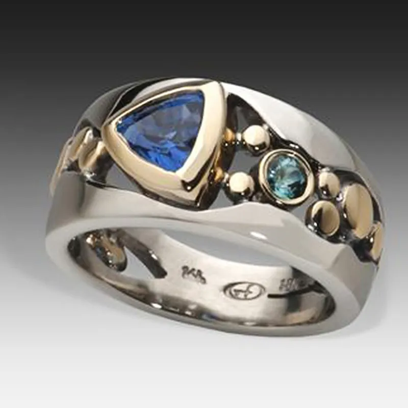 Vintage-Ring aus blauem Kristall in Silber