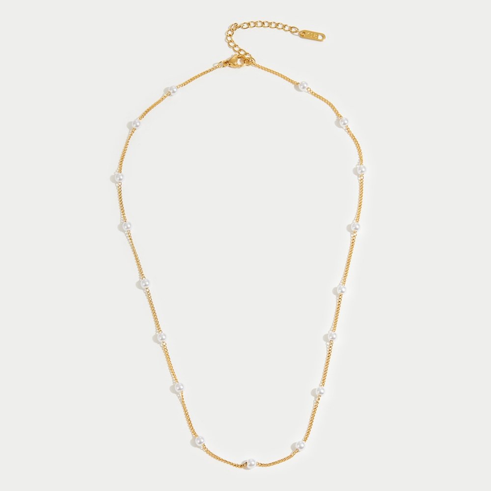 Nura necklace with pearl